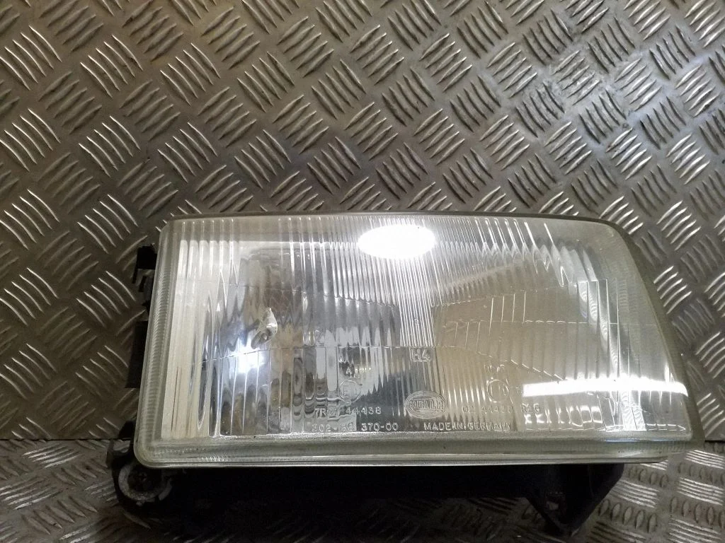 Headlight/headlamp 0244438