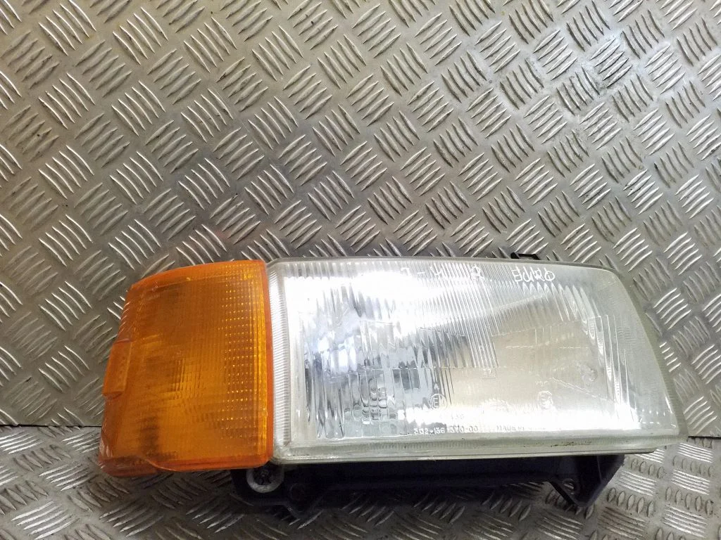 Headlight/headlamp 0244438