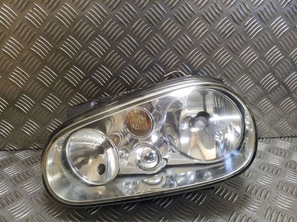 Headlight/headlamp 1J1941015B