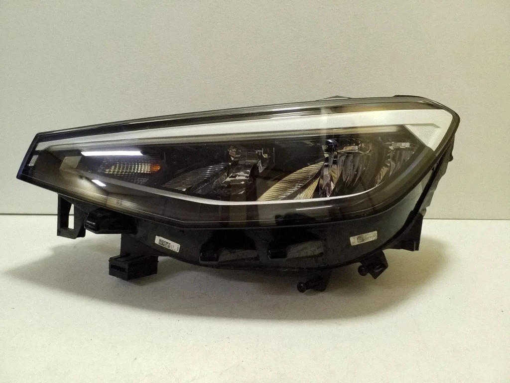 Headlight/headlamp 11C941005B