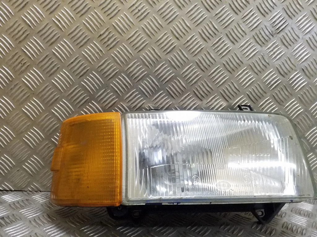 Headlight/headlamp 0244438