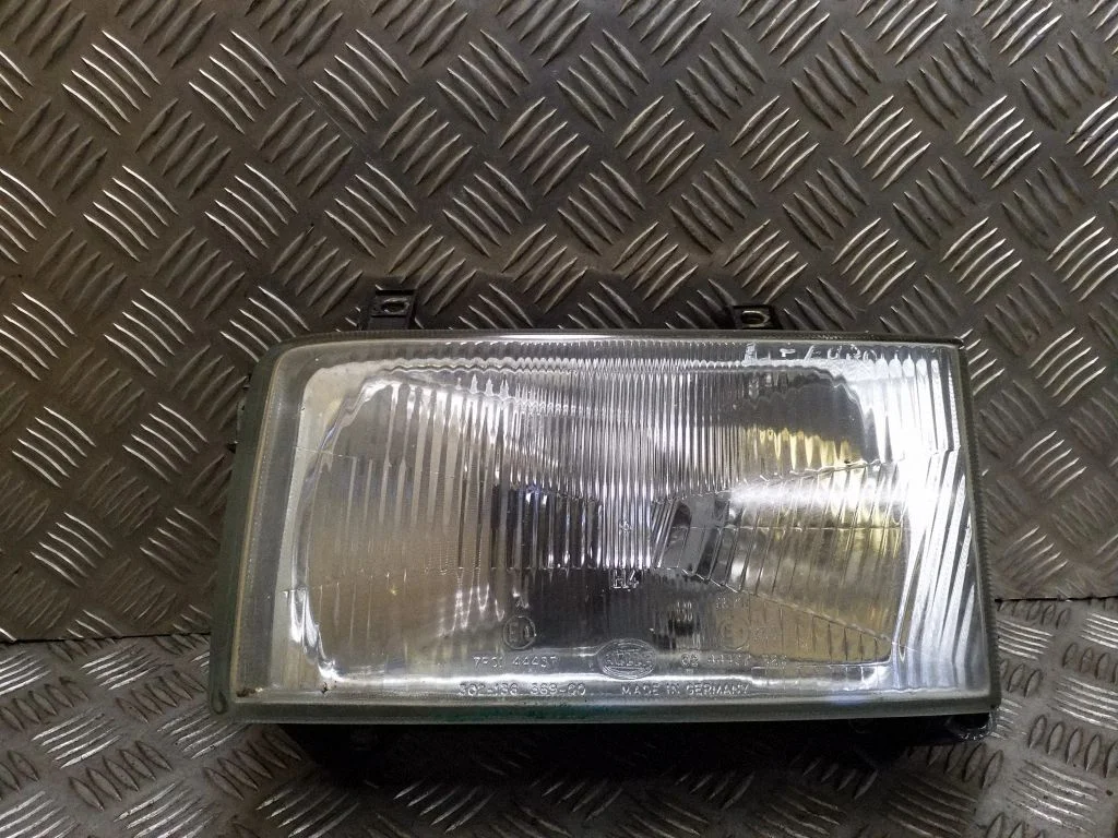 Headlight/headlamp 0244437