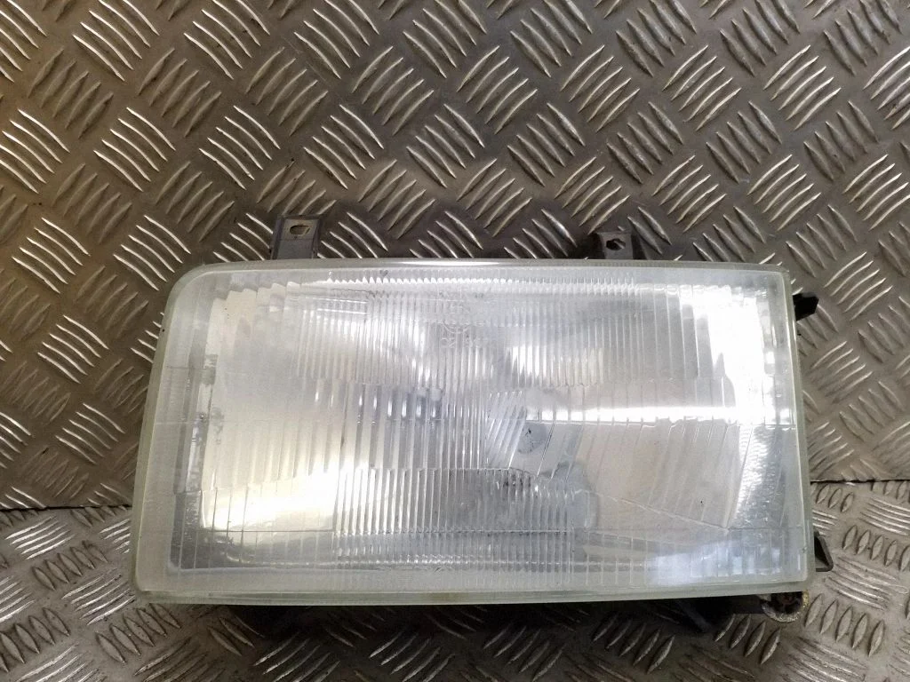 Headlight/headlamp 4411114