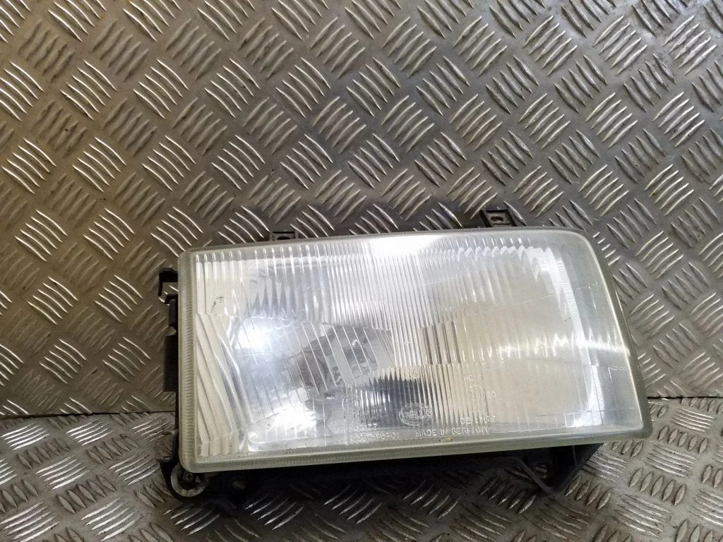 Headlight/headlamp 7R0117177