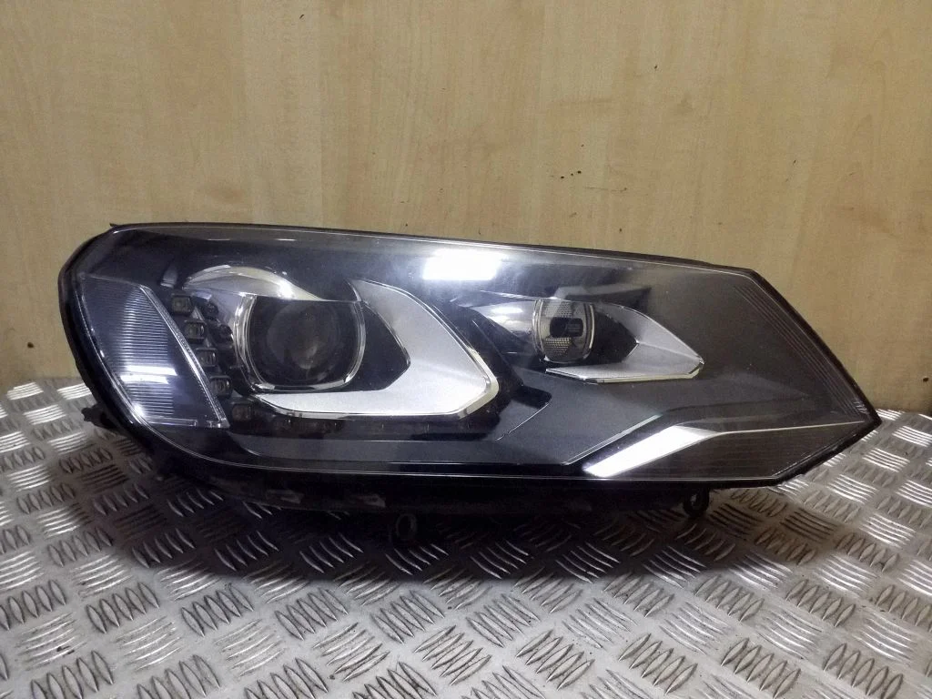 Headlight/headlamp 7P2941752