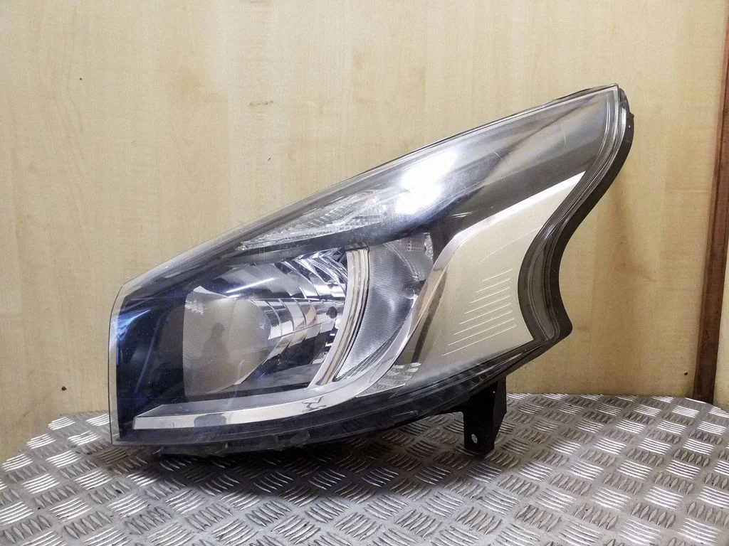 Headlight/headlamp 1LE01141003