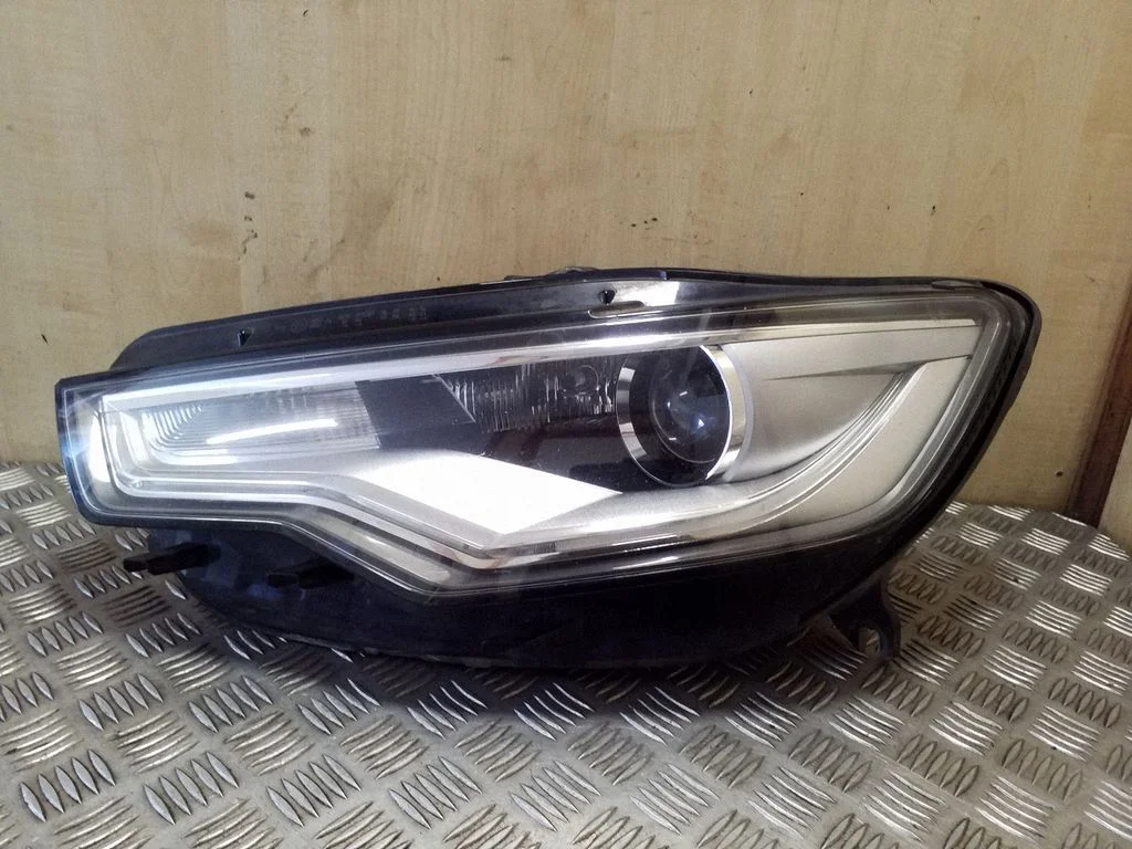 Reflektor 4G0941003D – Audi A6 S6 C7 4G (2011-2018)