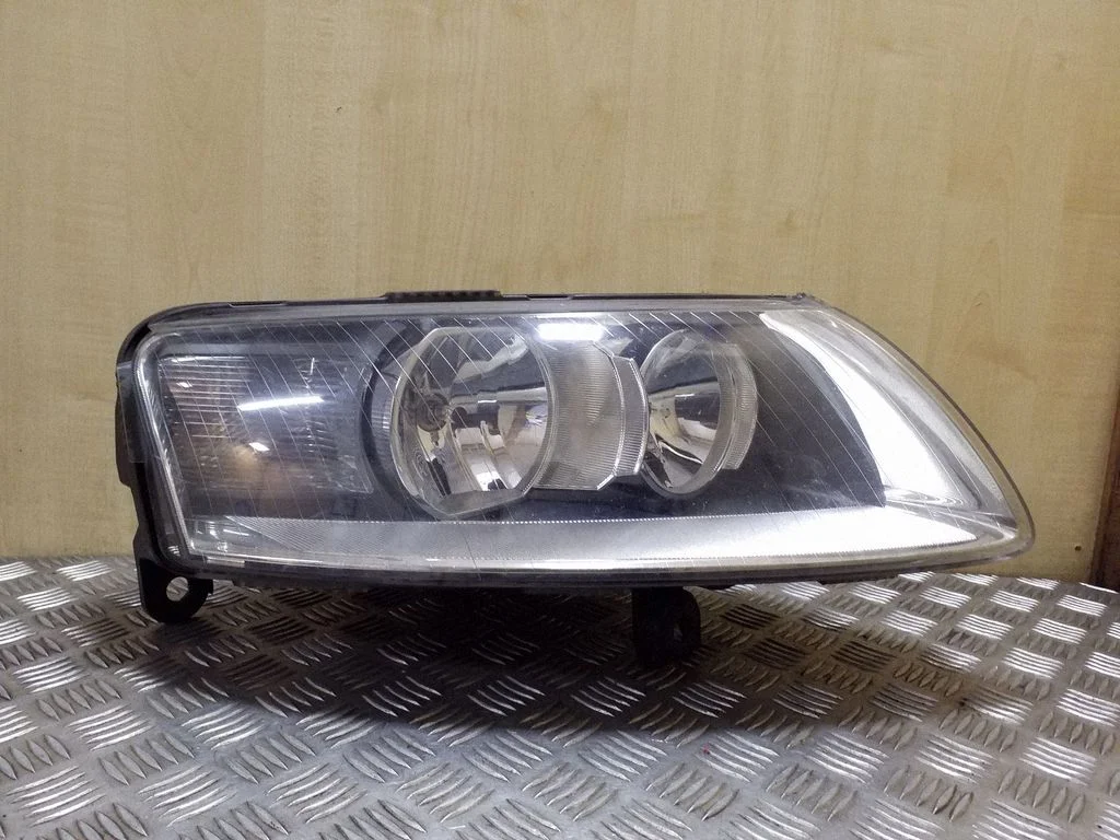 Reflektor 4F0941004D – Audi A6 Allroad C6 (2006-2011)