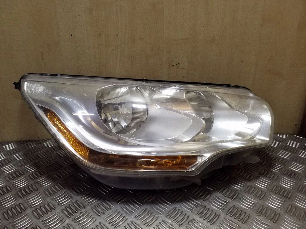 Headlight/headlamp 9674903680