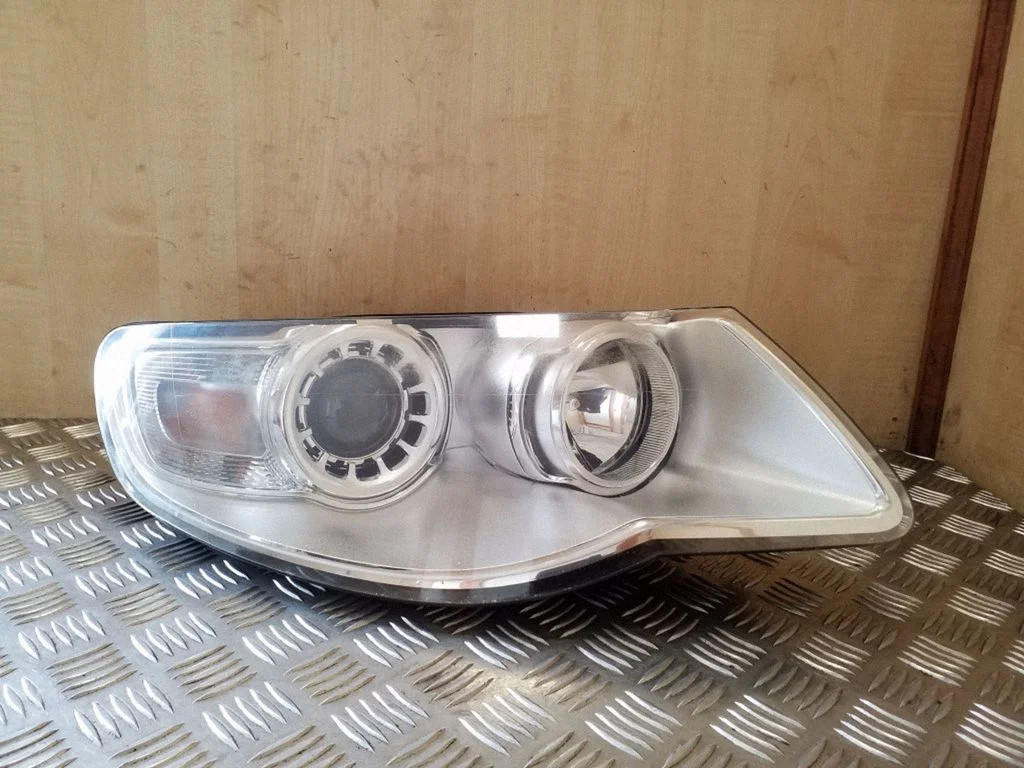 Reflektor 7L6941032A