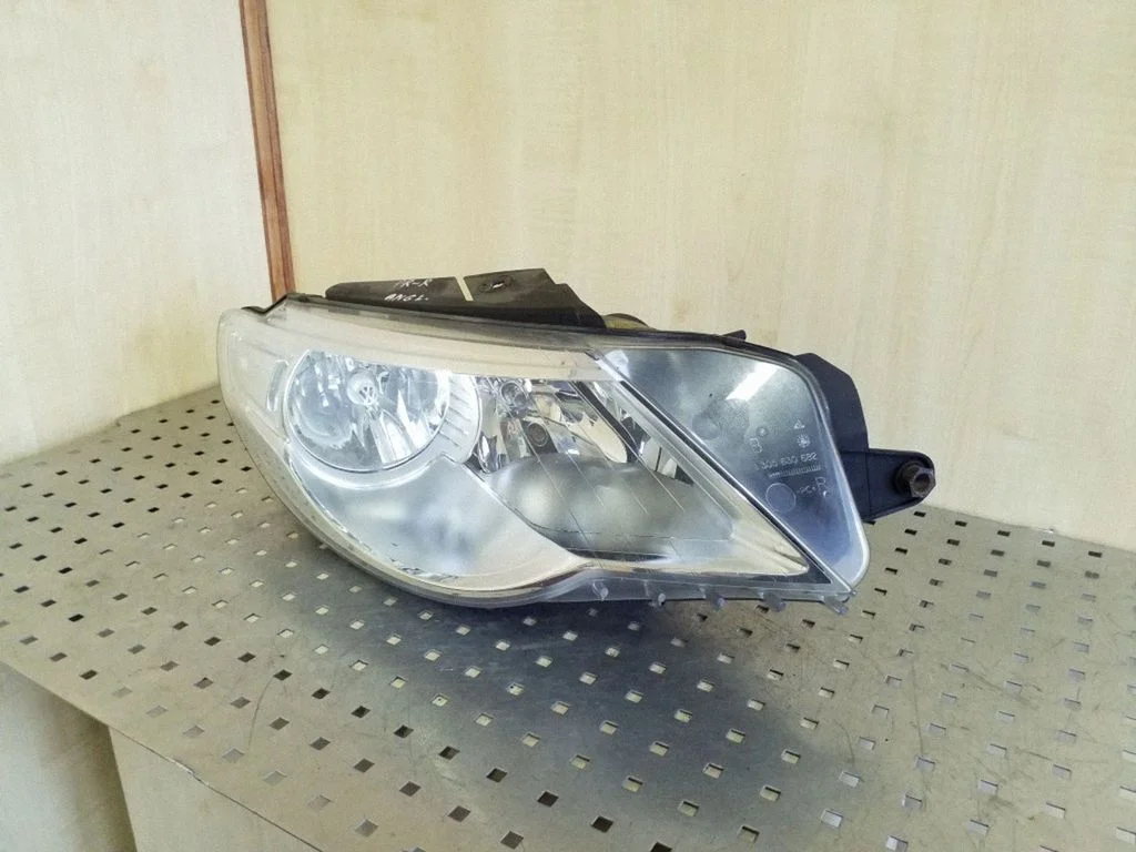 Headlight/headlamp 3C8941006D – Volkswagen Passat CC (2008-2016)