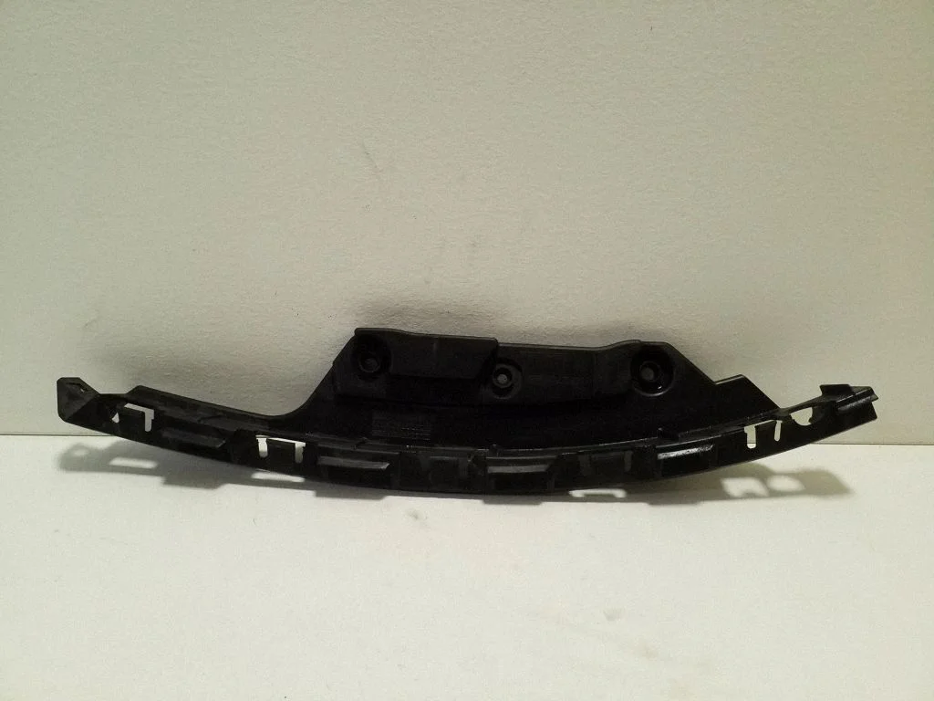 Esitule kinnitusklamber 6002TM0196