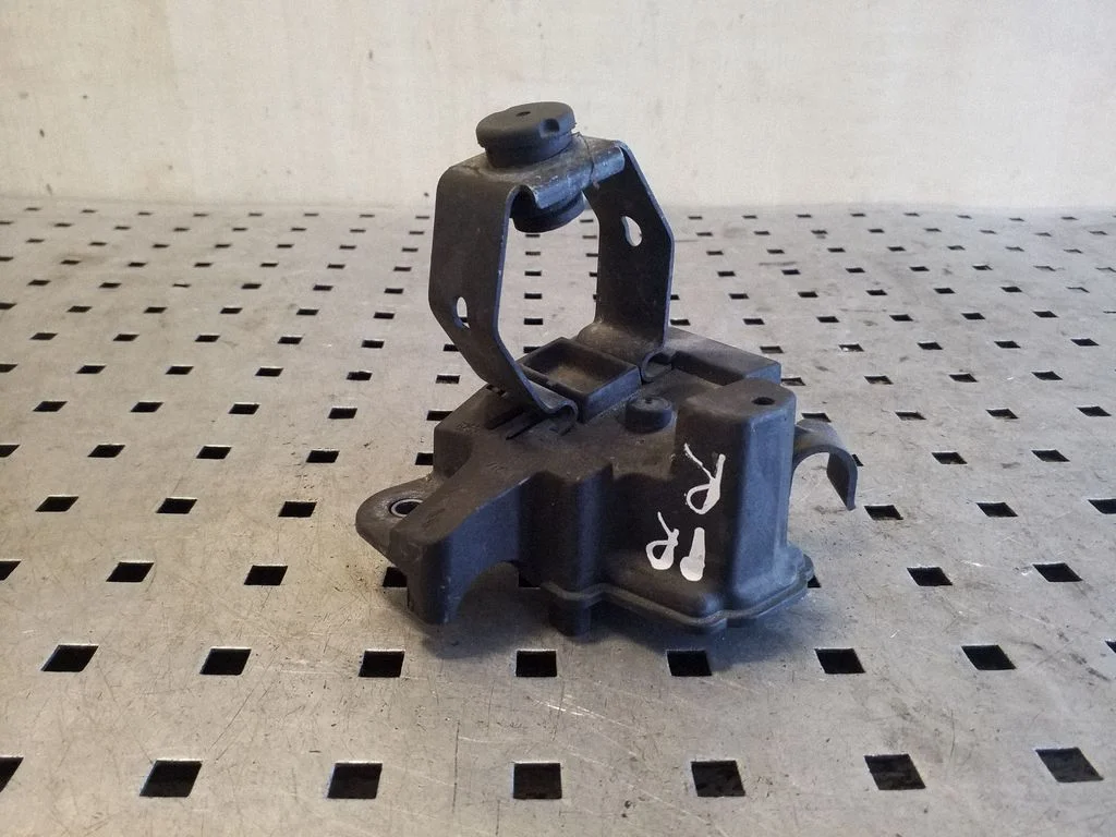 Headlight/headlamp mounting bracket 625580027R
