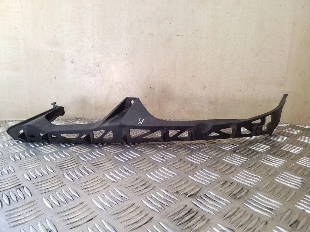 Headlight/headlamp mounting bracket GJ6A50151