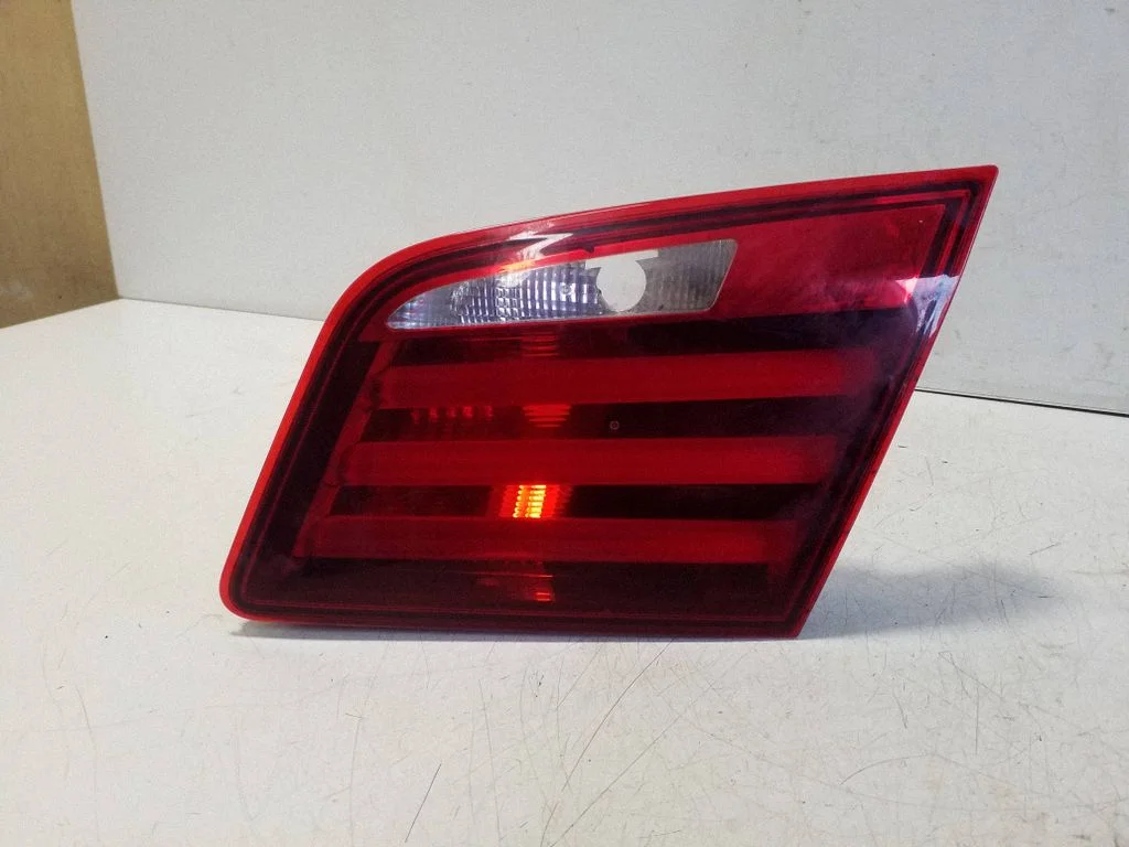 Tailgate rear/tail lights 63217203226