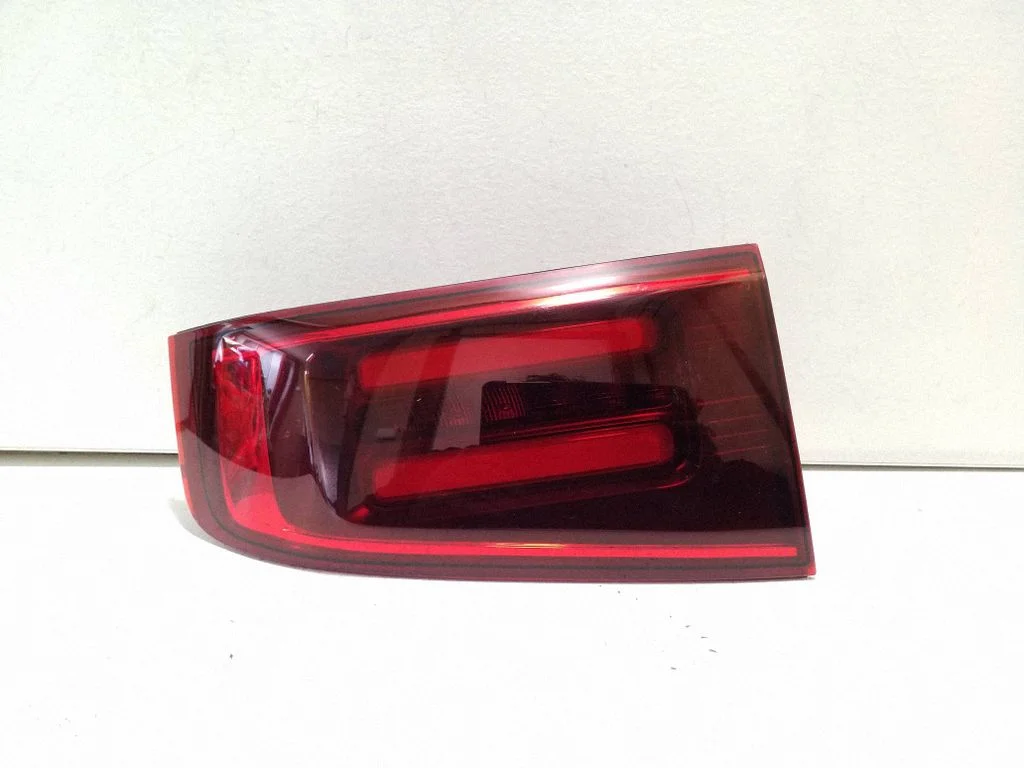 Tailgate rear/tail lights A2479066405