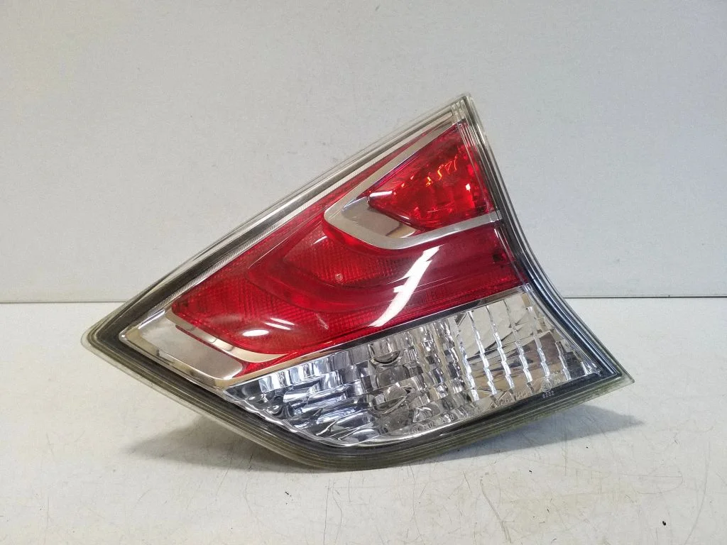 Tailgate rear/tail lights 22617939