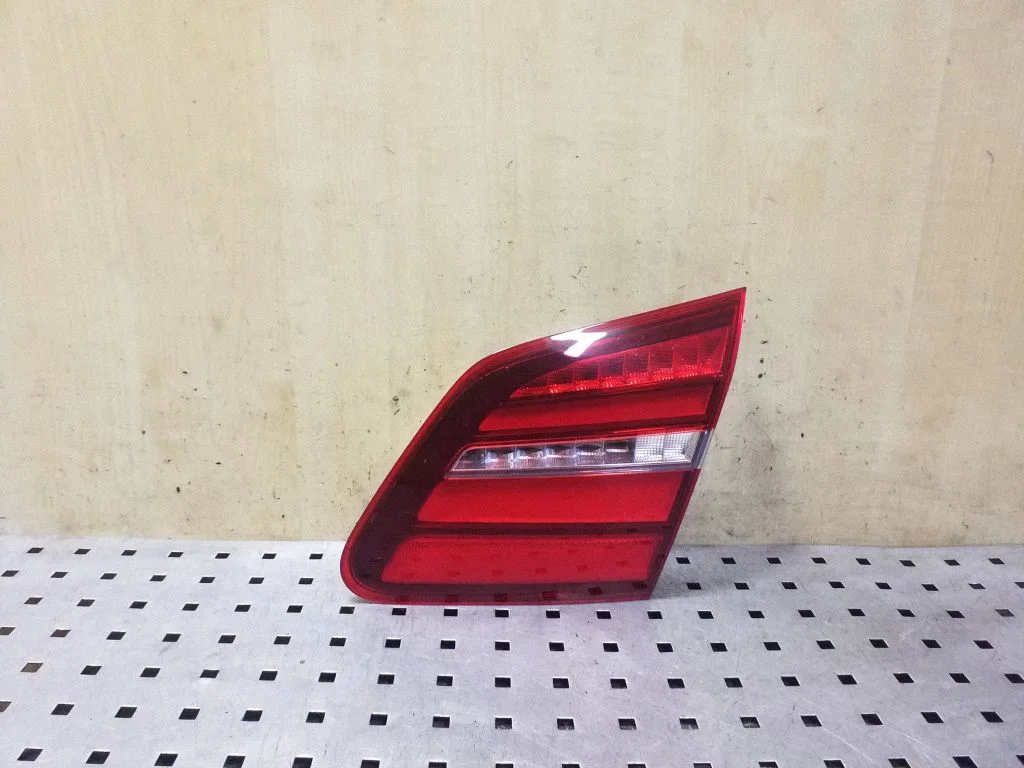 Tailgate rear/tail lights A2469069200