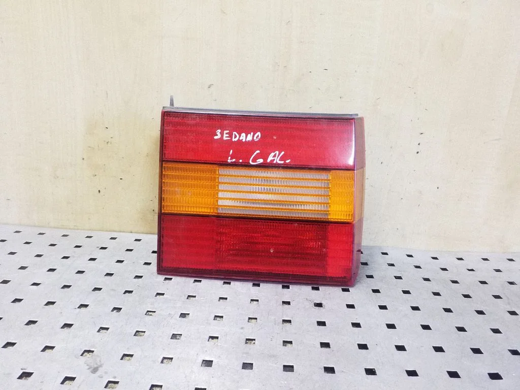 Tailgate rear/tail lights 3A5945107 – Volkswagen Passat B4 (1994-1996)