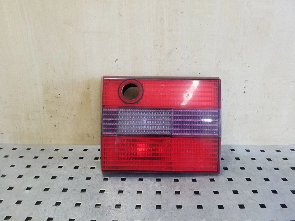 Tailgate rear/tail lights 3A9945108C – Volkswagen Passat B4 (1994-1996)