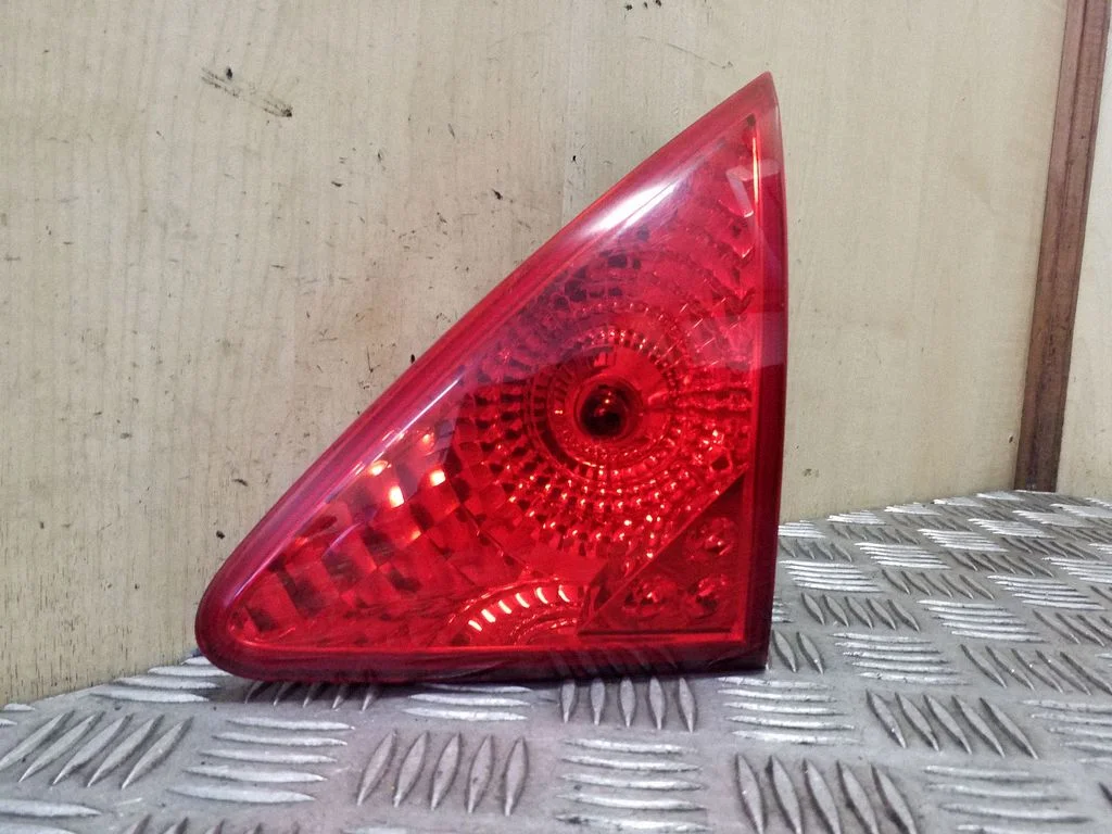 Tailgate rear/tail lights 9683460980D