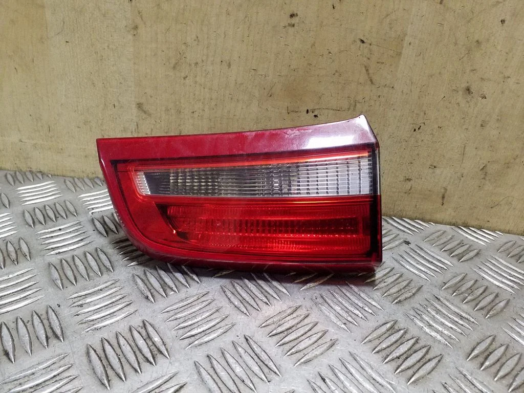 Tagatuli luugil 30796271 – Volvo S60 (2011-2013)