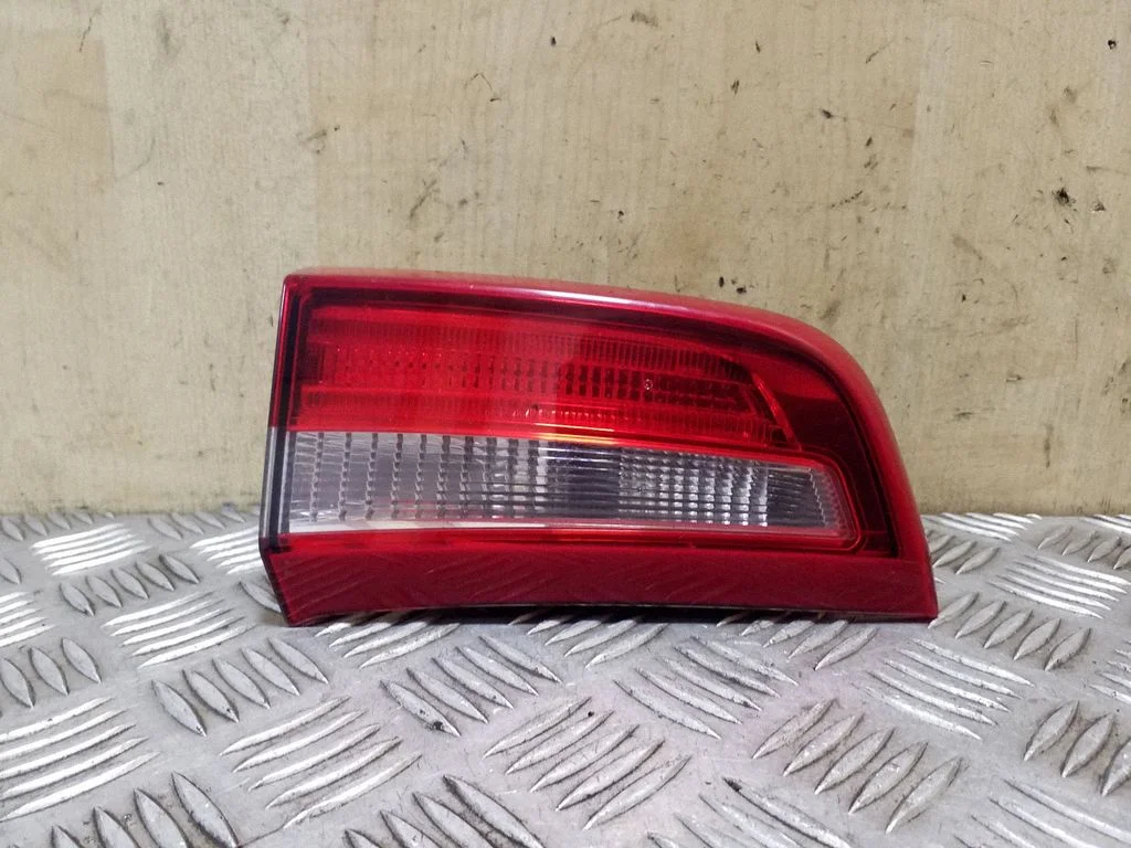 Tagatuli luugil 30796271 – Volvo S60 (2005-2010)