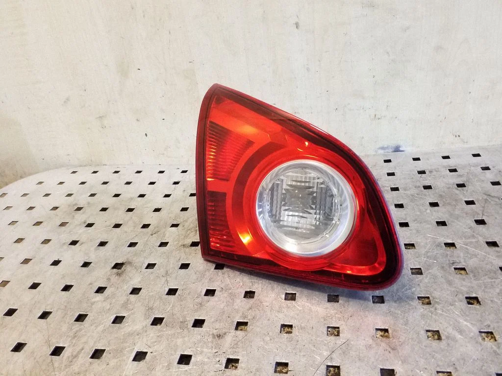 Tagatuli luugil 89071063 – Nissan Qashqai+2 (2008-2010)