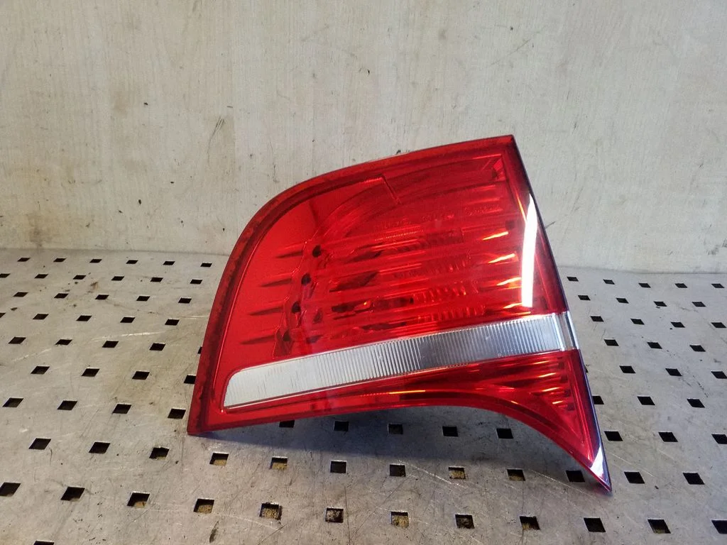 Lampa tylna w klapie – BMW X6 E71 (2008-2014)