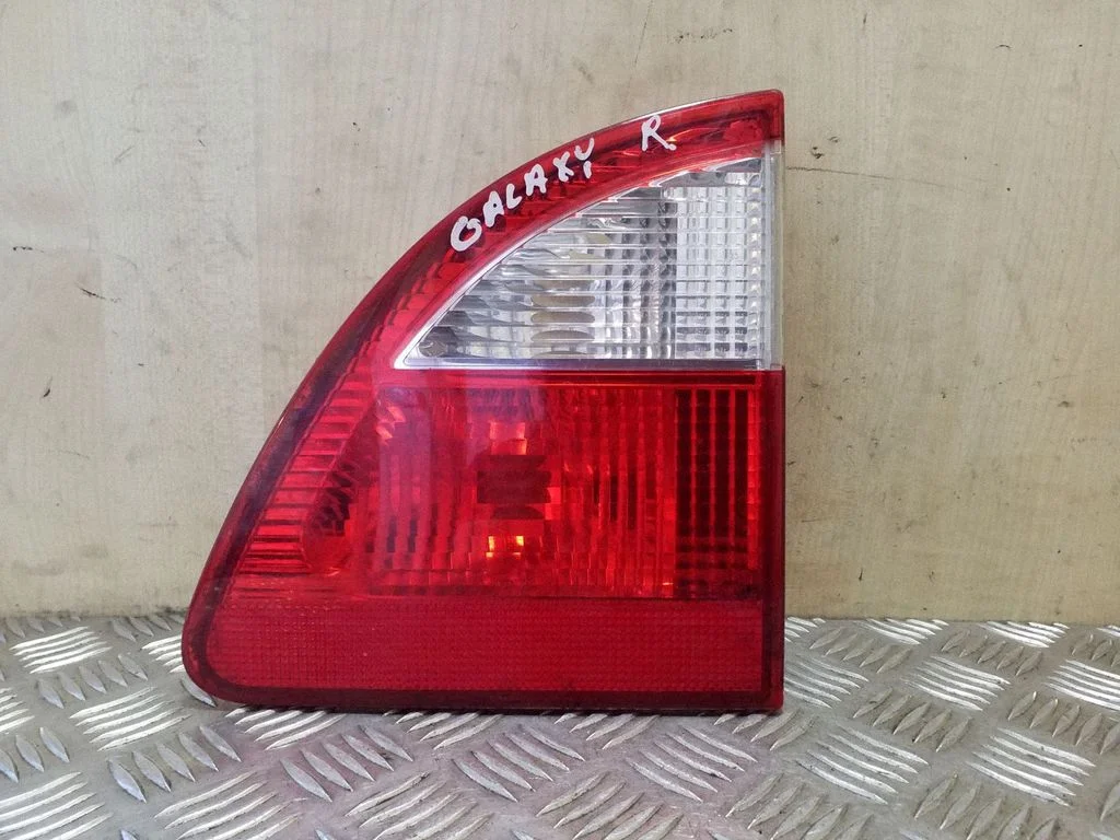 Tailgate rear/tail lights 7M5945094B