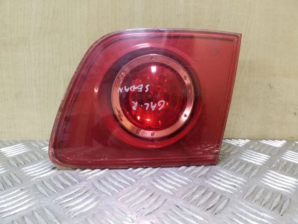 Tagatuli luugil P2775R – Mazda 3 I (2003-2006)