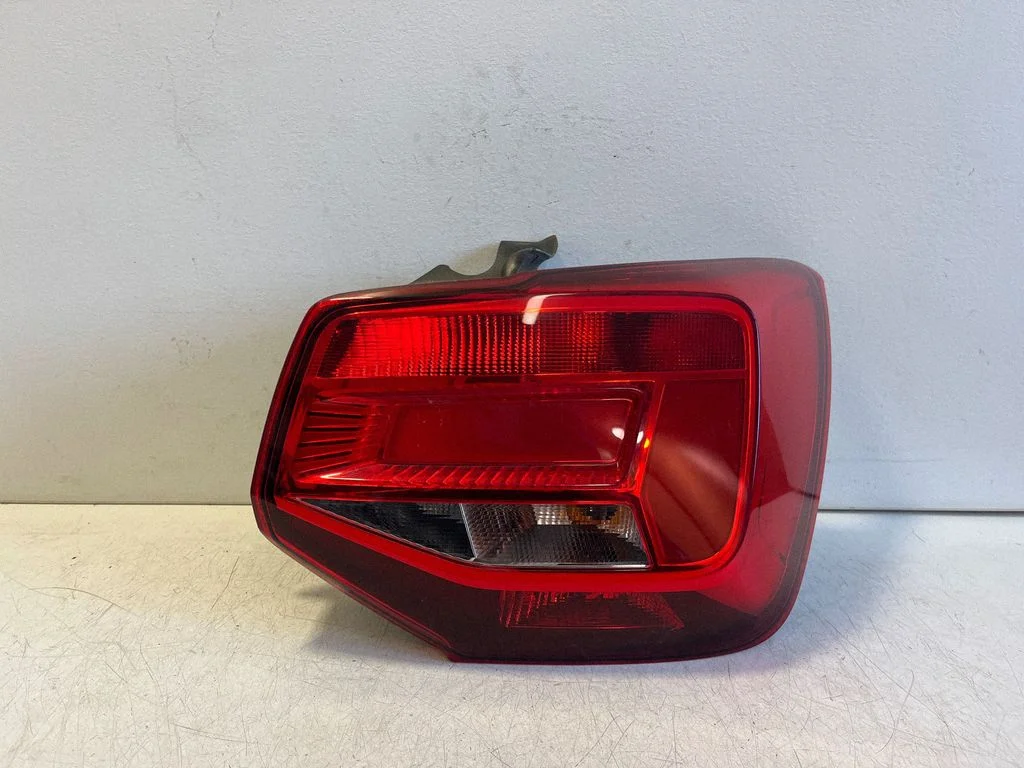 Rear/tail lights 81A945070C – Audi SQ2 GA (2017-)