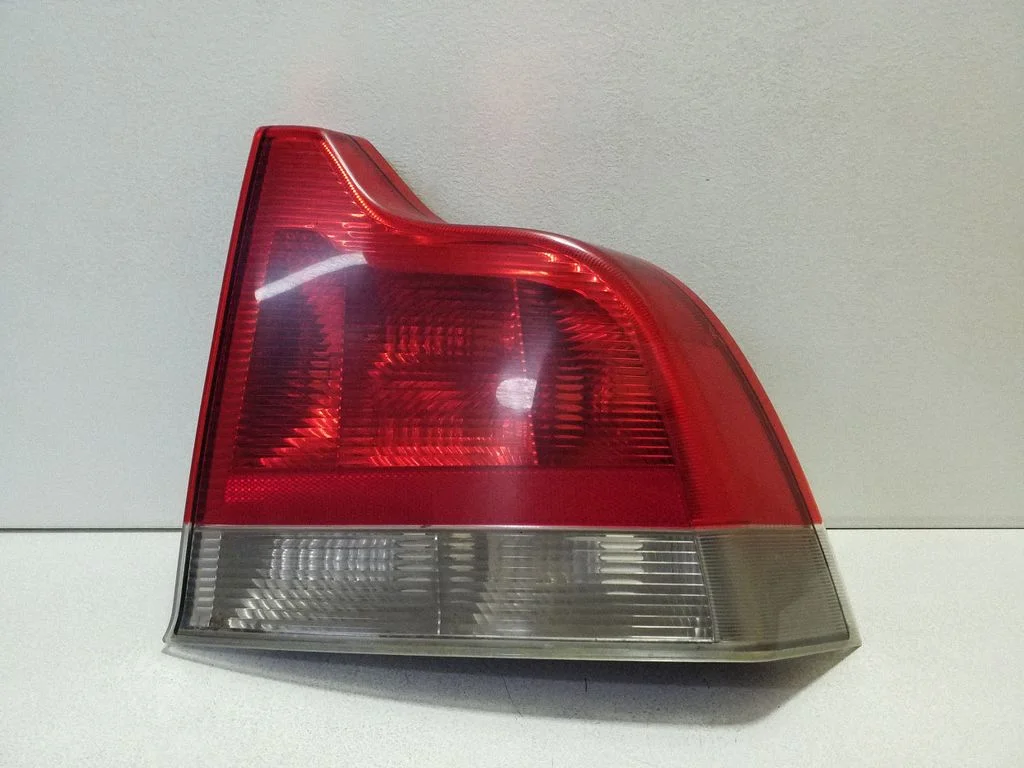 Rear/tail lights 8664080