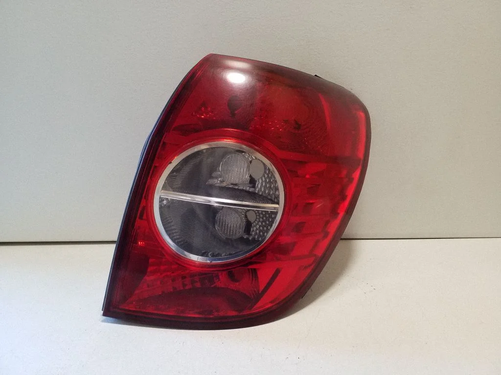 Lampa tylna w błotniku 20946136