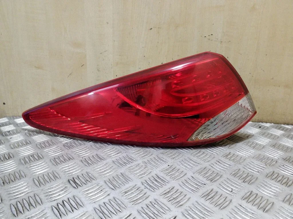 Tagatuli keres 924012Y0