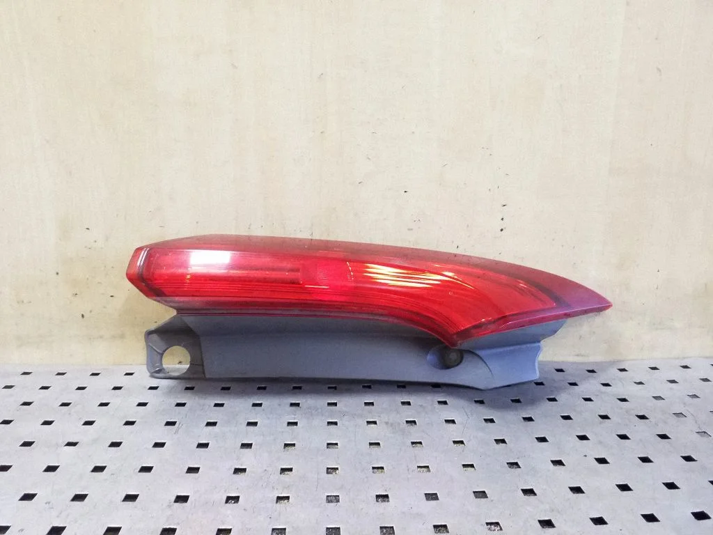 Rear/tail lights W0706