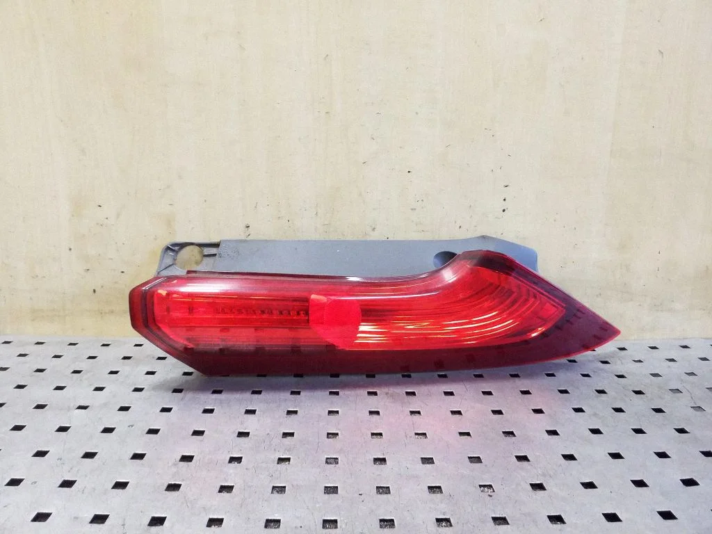 Rear/tail lights W0706