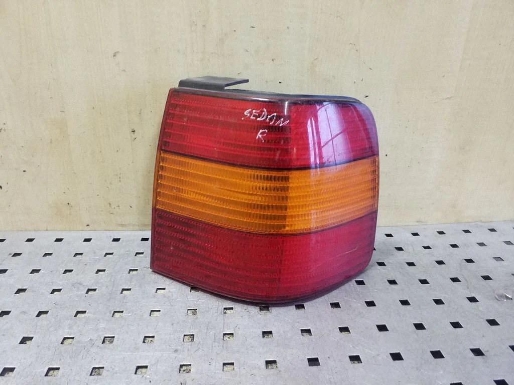 Rear/tail lights 3A5945112 – Volkswagen Passat B4 (1994-1996)