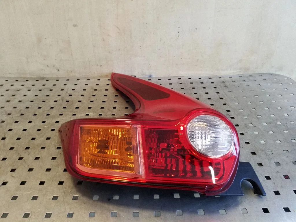 Tagatuli keres – Nissan Juke I F15 (2010-2018)