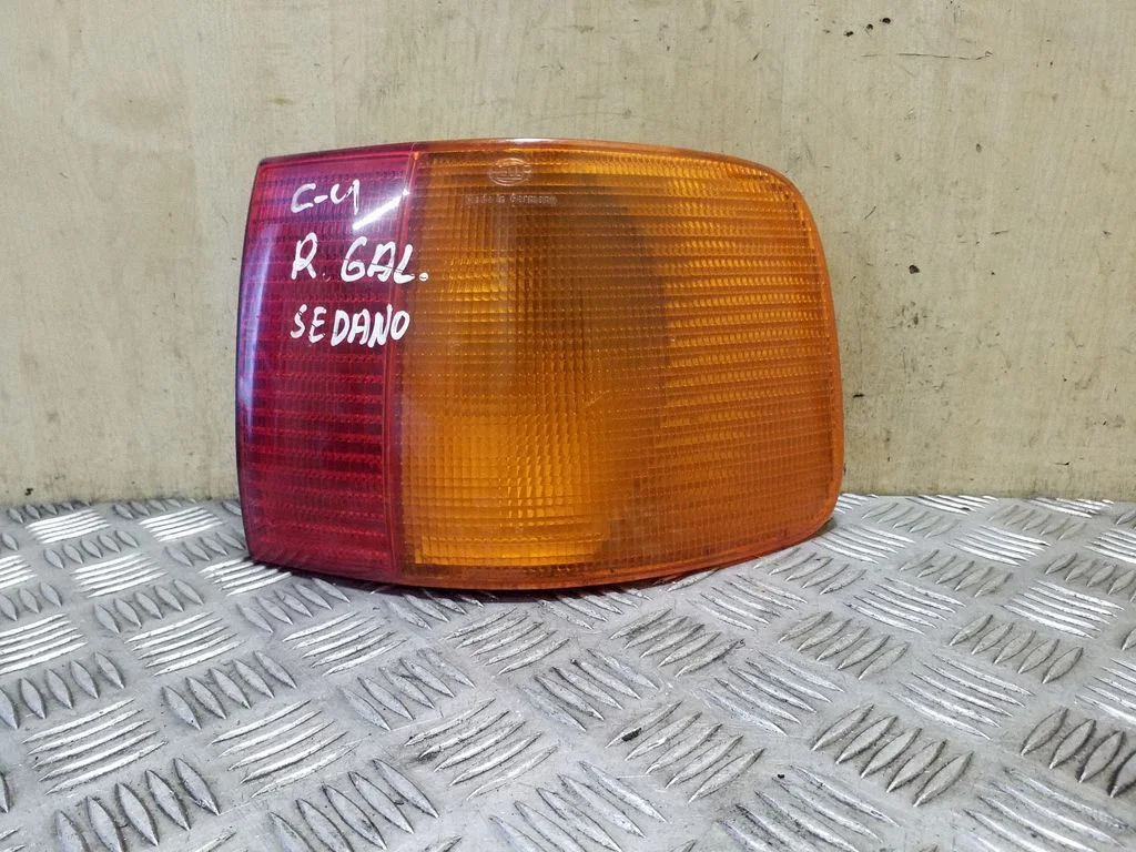 Rear/tail lights 4A5945096