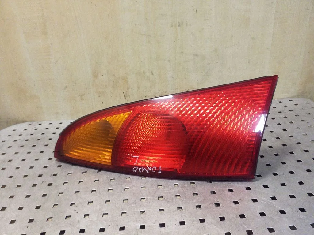 Tagatuli keres XS4X13405AC – Ford Focus (1998-2004)