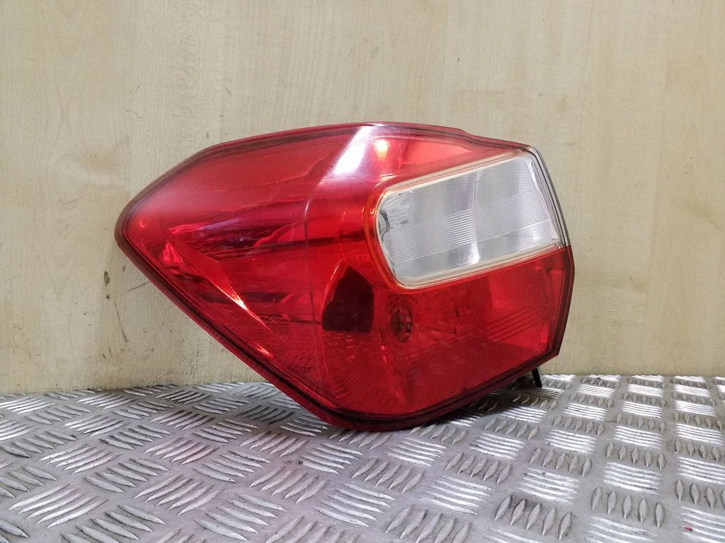 Tagatuli keres 84201FJ050 – Subaru XV I (2011-2018)