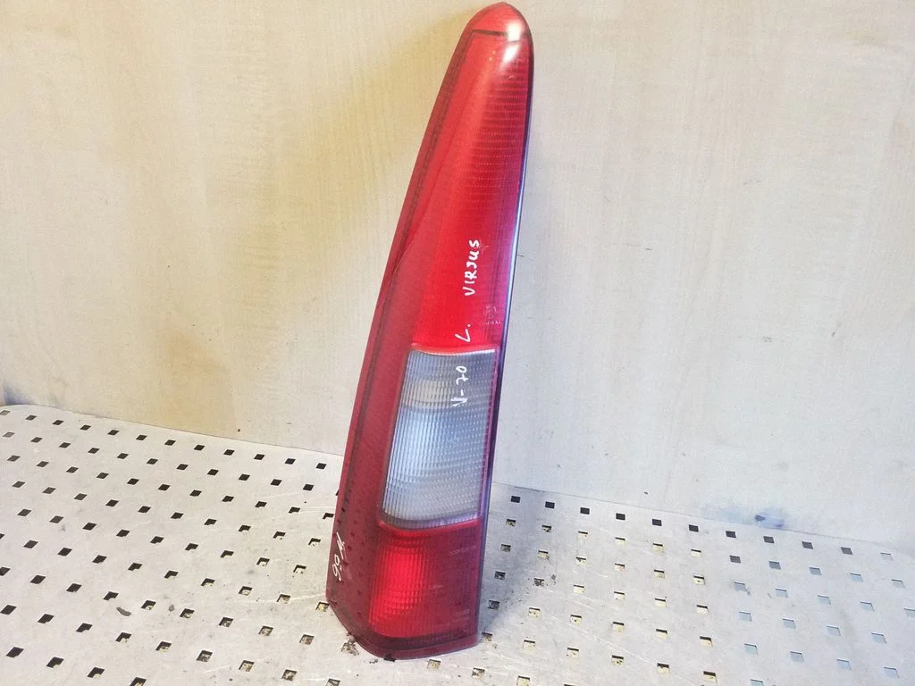 Rear/tail lights – Volvo S70 V70 V70 XC (1997-2000)