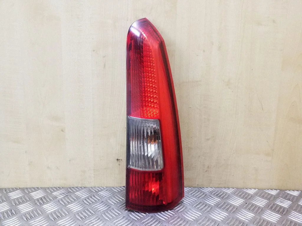 Rear/tail lights 9154494ECE