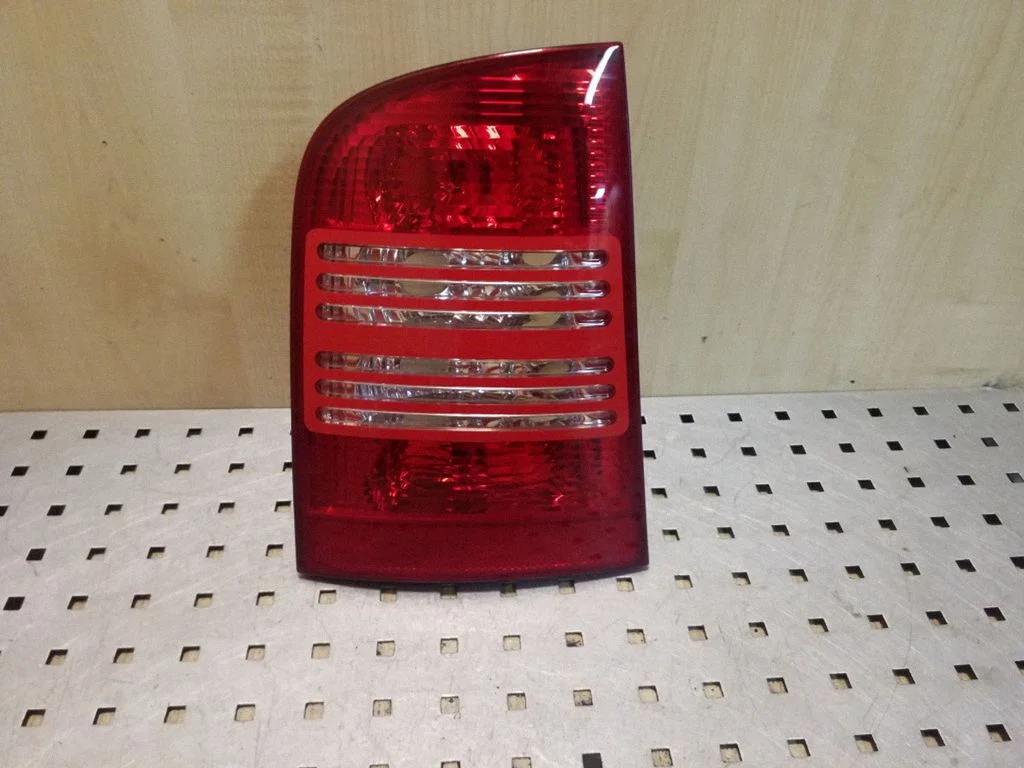 Rear/tail lights 1U9945095B