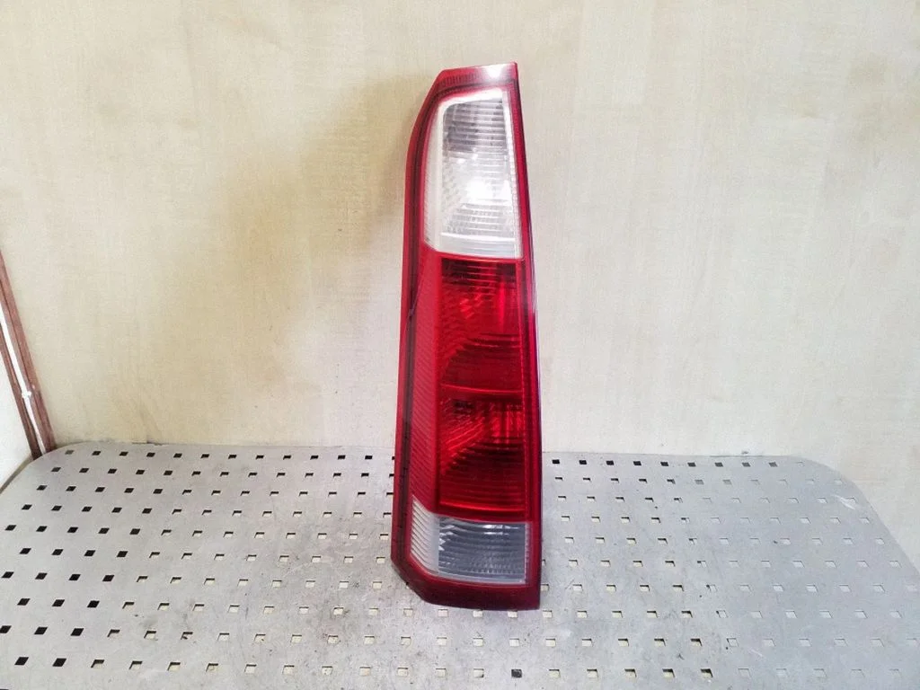 Rear/tail lights 93294345