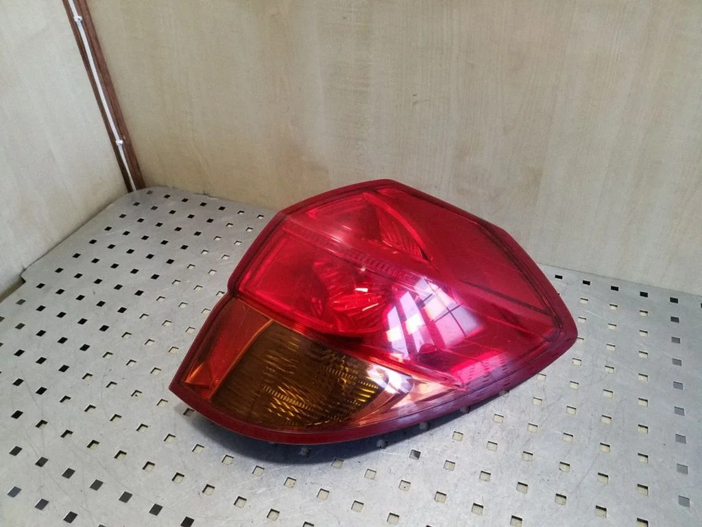 Tagatuli keres 22020792 – Subaru Outback (2004-2006)