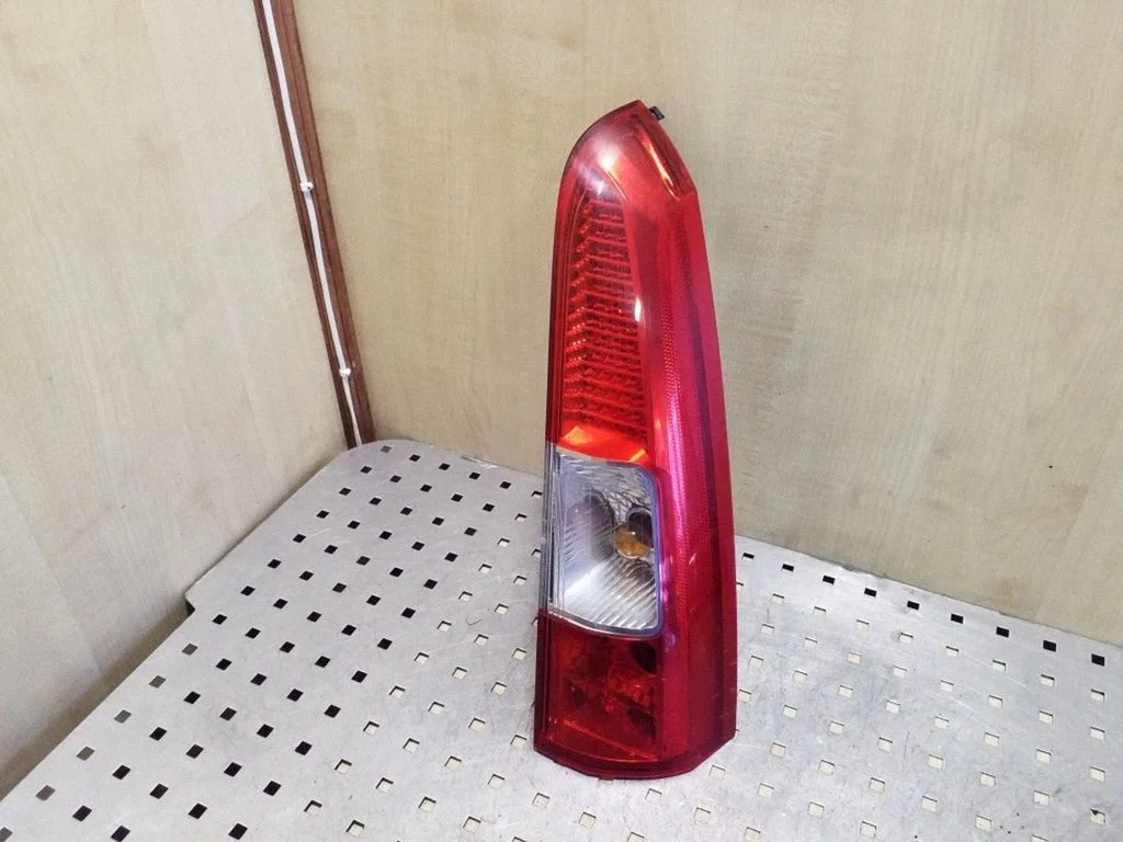 Rear/tail lights 160986R