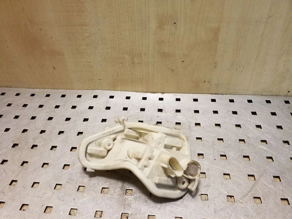 Tail light part 13306459