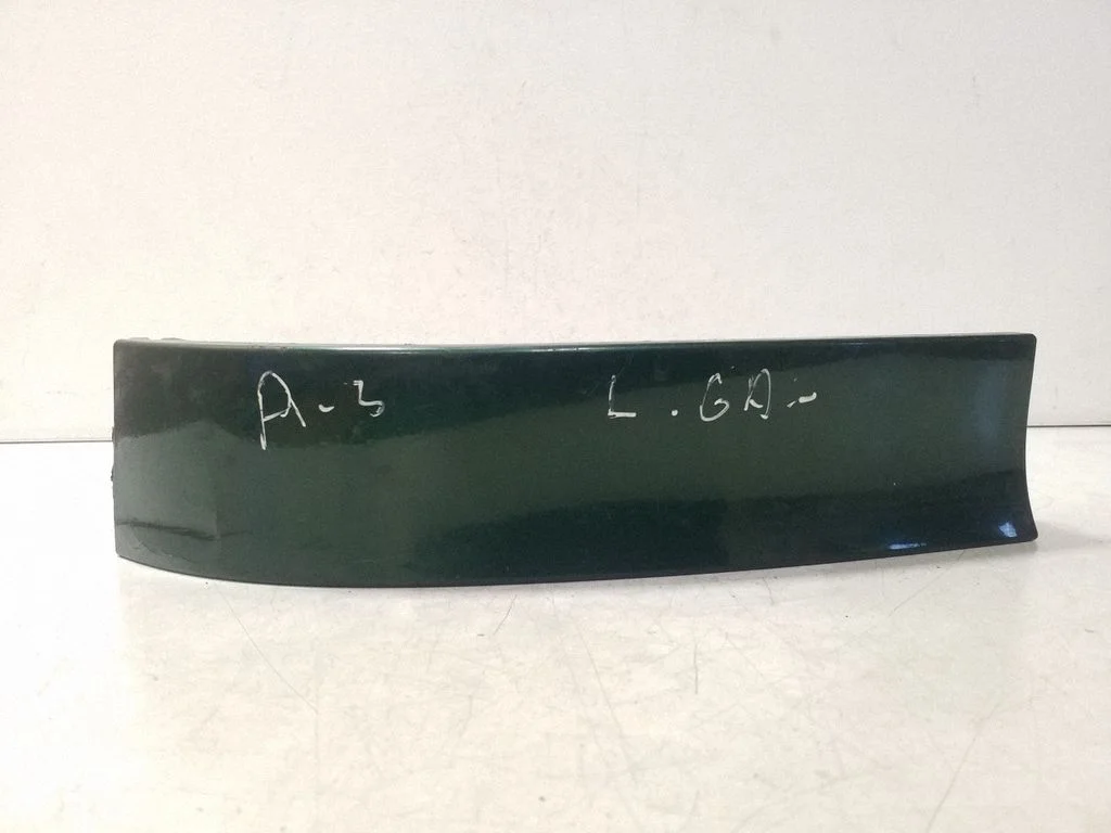 Rear/tail light trim molding – Audi A3 S3 8L (1996-2003)